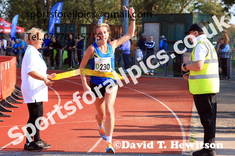 Womens 4 Stage Relay, 2024 Northern Mens 6 and Womens 4 and Youngsters Relays, Stanley Park, Blackpool.  Photo: David T. Hewitson/Sports for All Pics